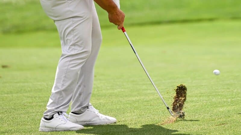 Pro reveals fineable offenses on PGA Tour, from slow play to divot negligence